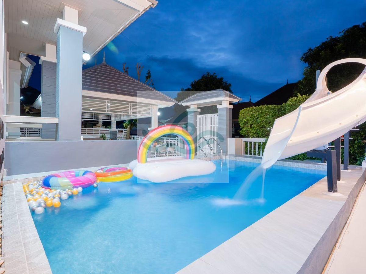 พูลวิลล่าบางเสร่ติดทะเล 150 ม. | Ocean Fun Pool Villa | สระส่วนตัว Pet-Friendly
