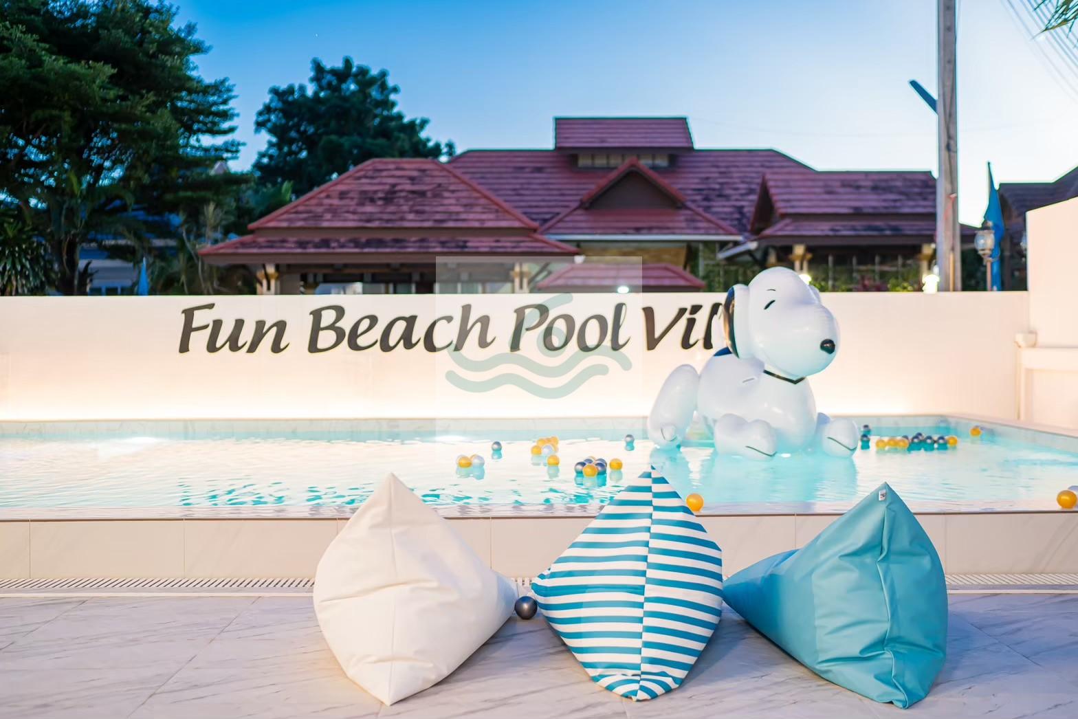 LINE_ALBUM_Fun Beach Photo🏖️ 5นอน 6น้ำ_260122_133