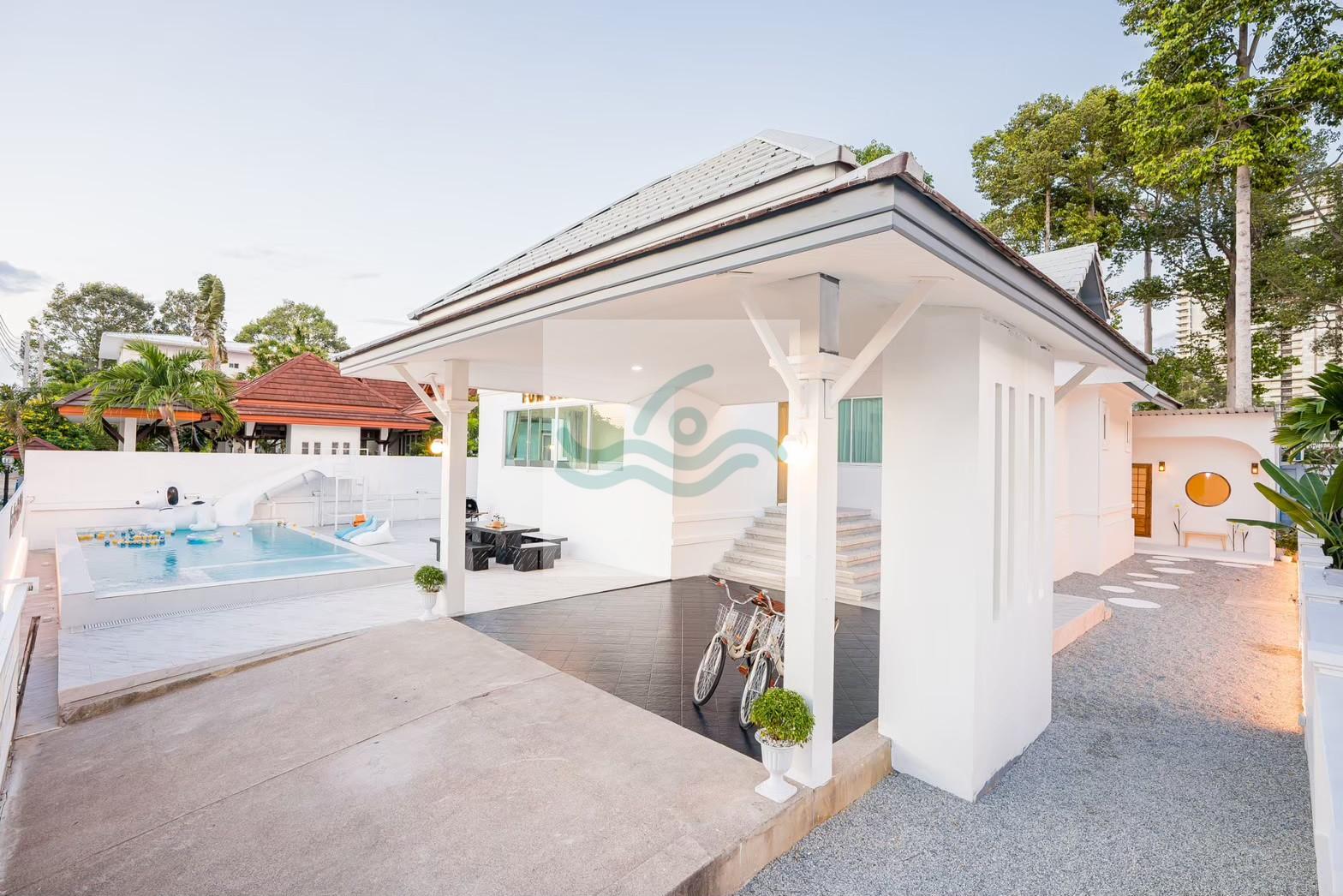 LINE_ALBUM_Fun Beach Photo🏖️ 5นอน 6น้ำ_260122_191