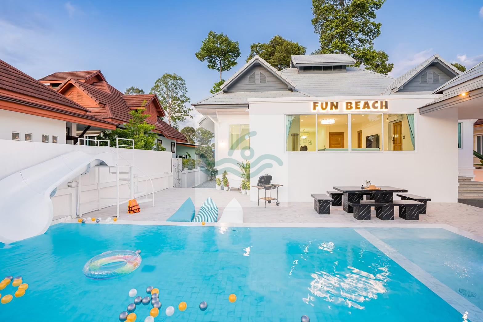 LINE_ALBUM_Fun Beach Photo🏖️ 5นอน 6น้ำ_260122_199