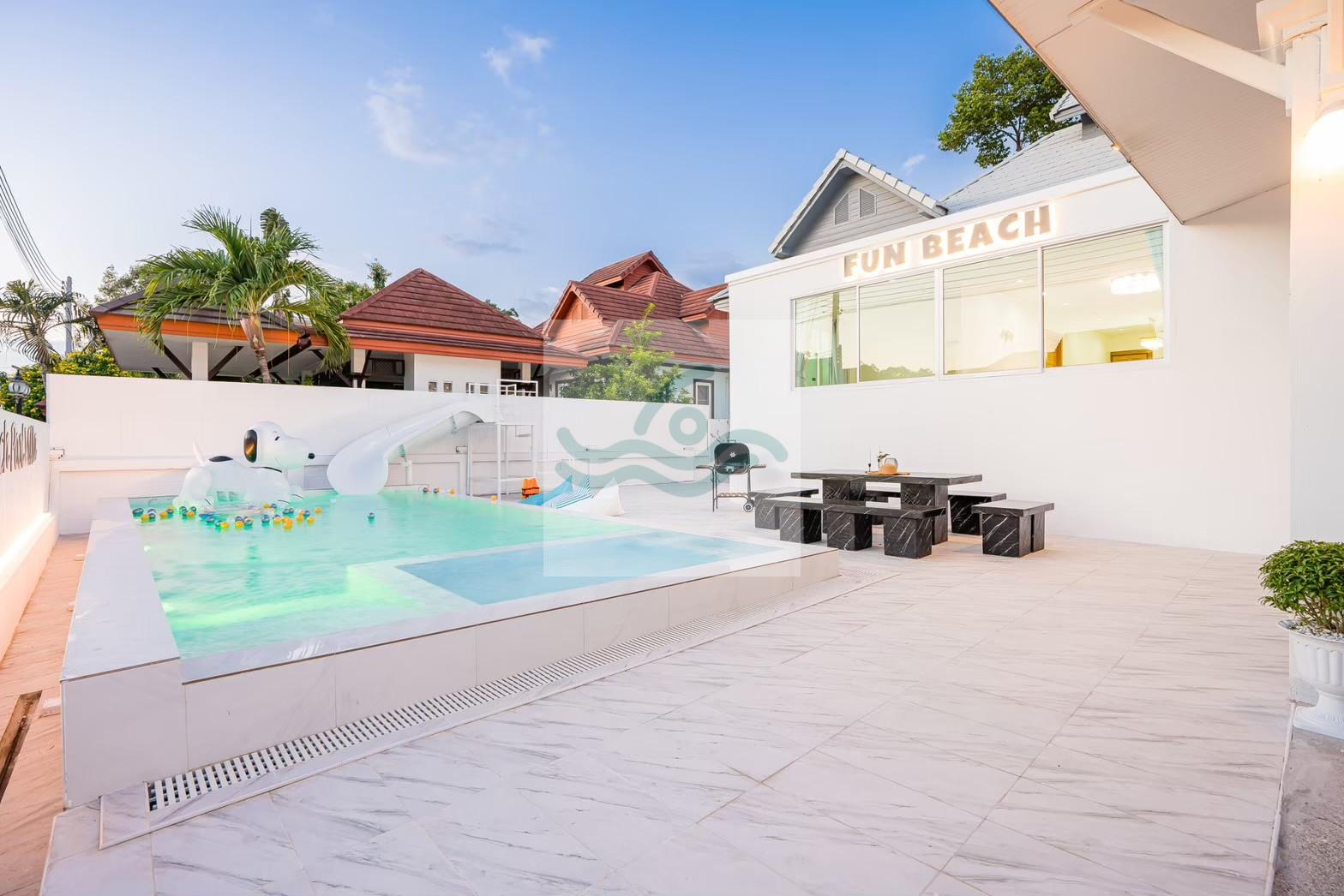 LINE_ALBUM_Fun Beach Photo🏖️ 5นอน 6น้ำ_260122_202