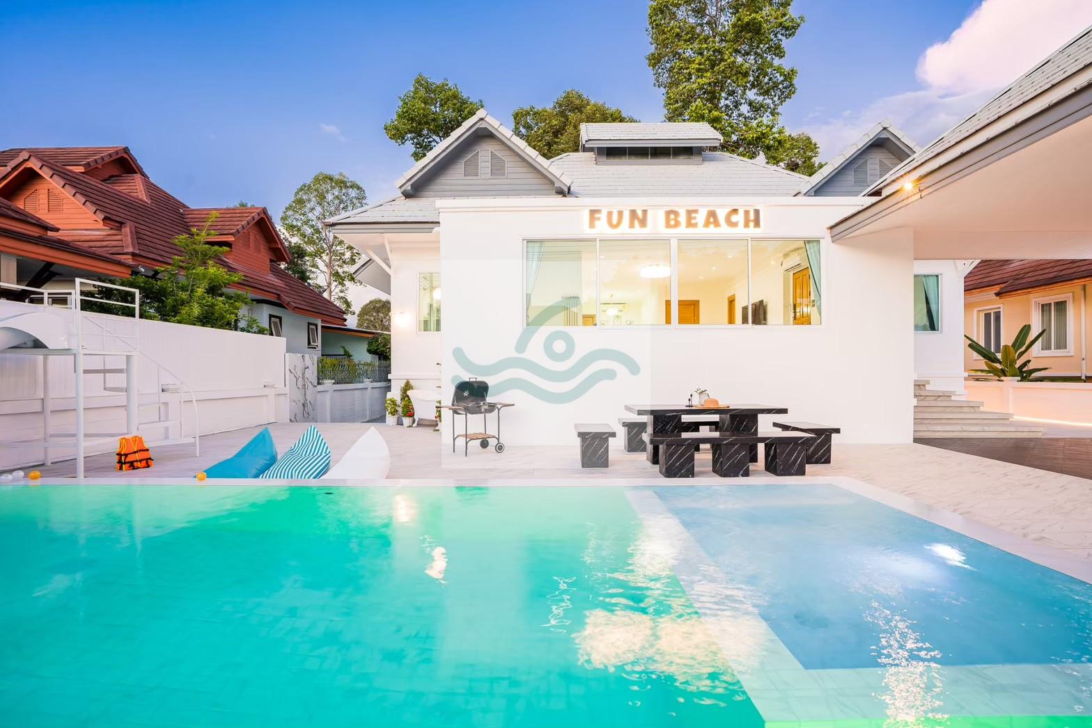 LINE_ALBUM_Fun Beach Photo🏖️ 5นอน 6น้ำ_260122_203