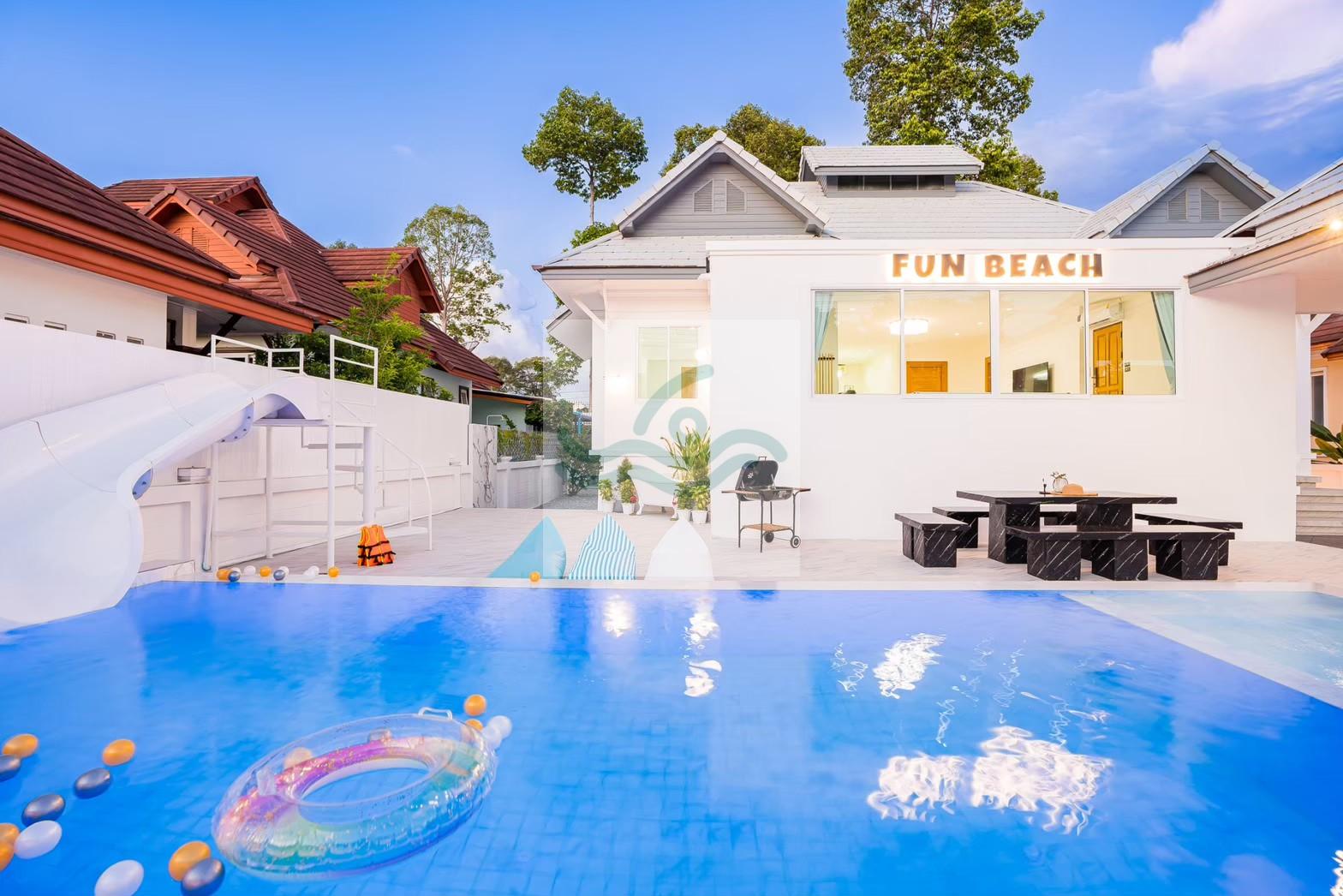 LINE_ALBUM_Fun Beach Photo🏖️ 5นอน 6น้ำ_260122_204