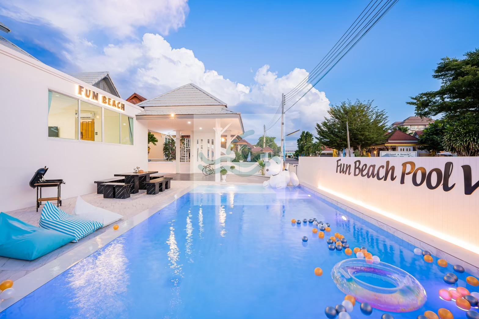 LINE_ALBUM_Fun Beach Photo🏖️ 5นอน 6น้ำ_260122_206