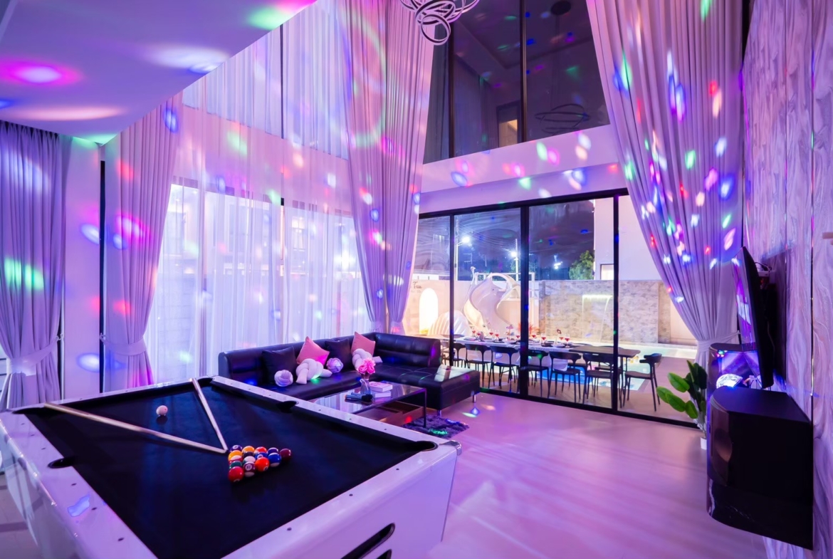 พูลวิลล่าพัทยา ใกล้หาดจอมเทียน