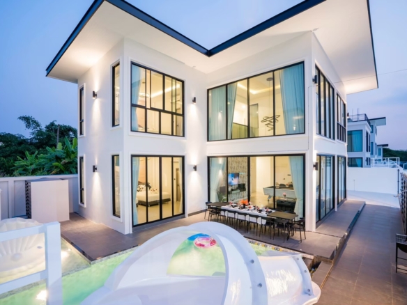 พูลวิลล่าพัทยา ใกล้หาดจอมเทียน