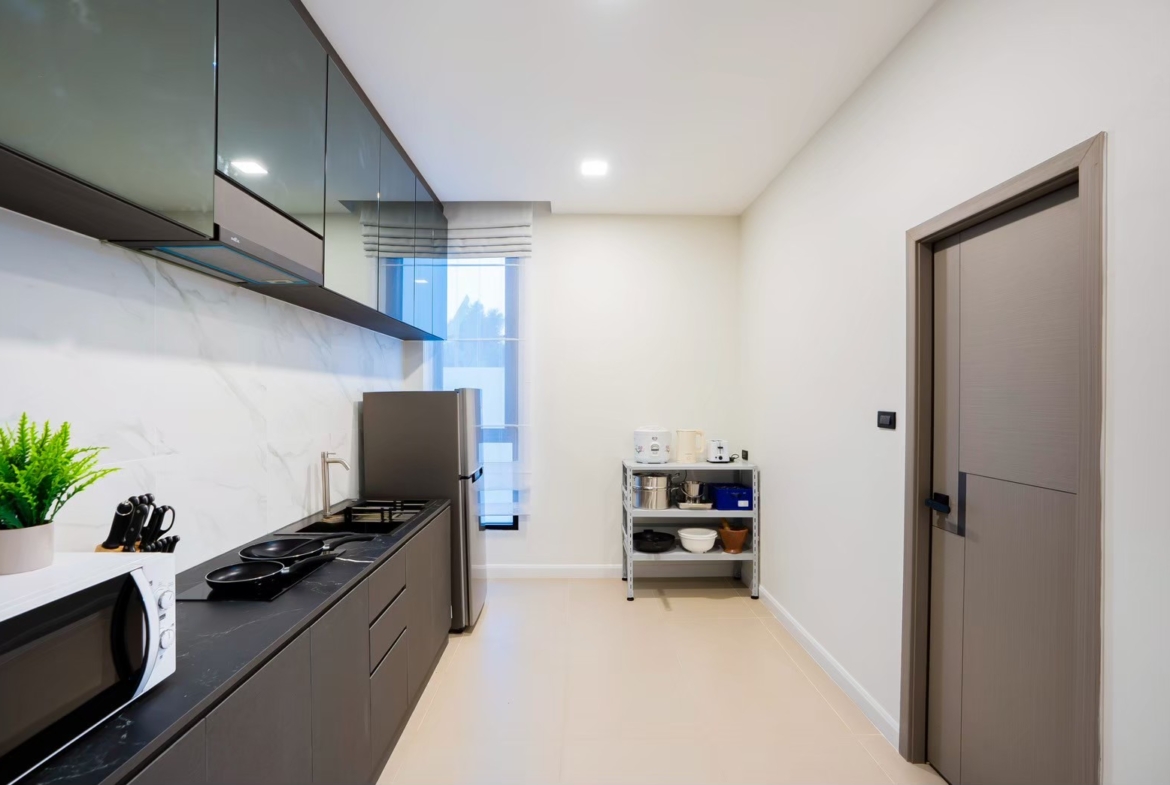 พูลวิลล่าพัทยา ใกล้หาดจอมเทียน