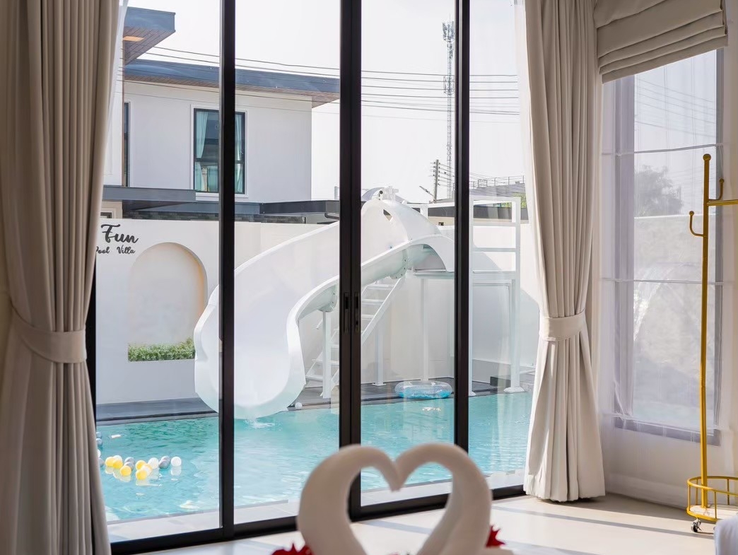 พูลวิลล่าพัทยา ใกล้หาดจอมเทียน