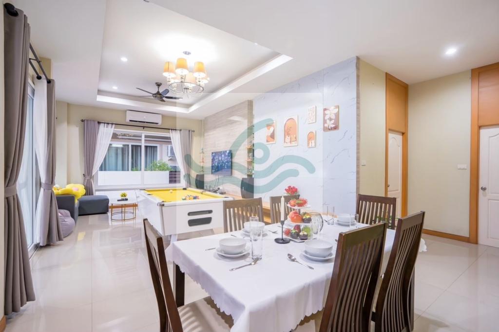 พูลวิลล่าติดหาดบางเสร่ เดินไปชมทะเลสวย น้ำใส ได้ใกล้ๆเพียง 100 เมตร